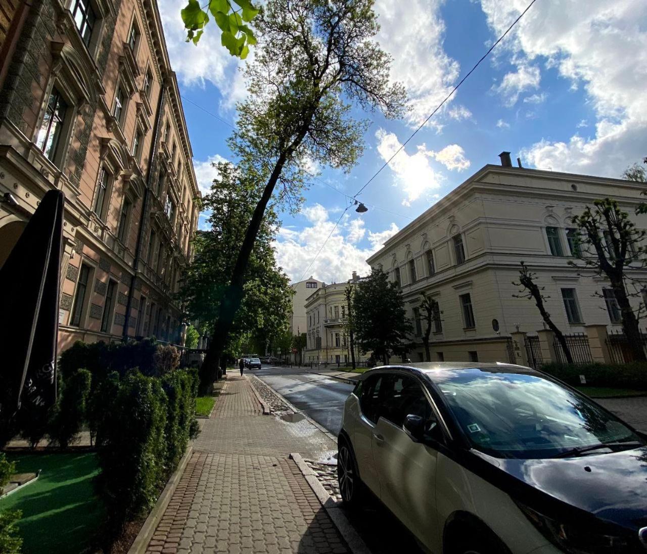 Dzīvoklis Alunana Premium & Fireplace In Art Nouveau District, 63 Sqm, 1870s, Self Check-in *