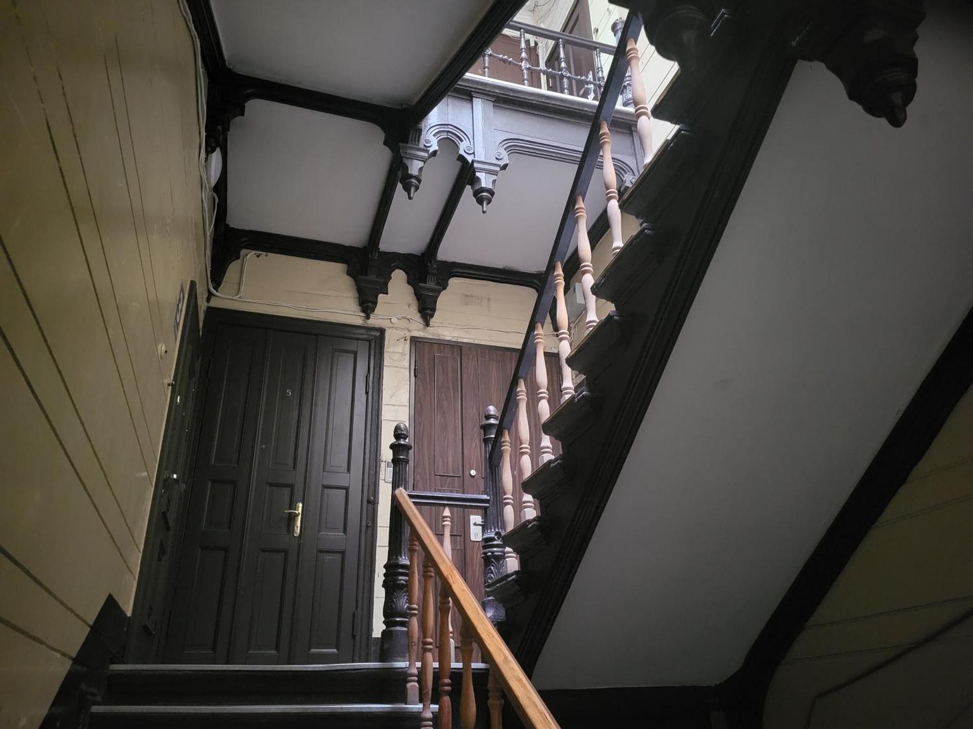 Dzīvoklis Alunana Premium & Fireplace In Art Nouveau District, 63 Sqm, 1870s, Self Check-in *